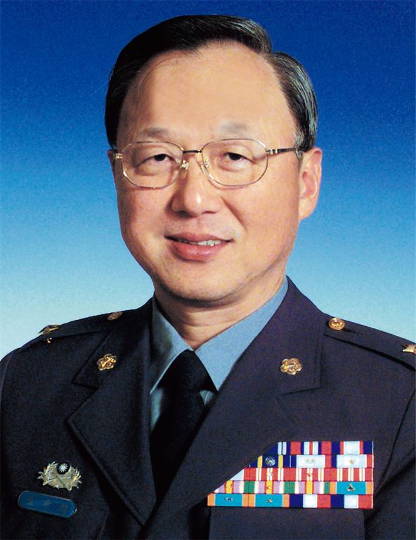 第21任院長  閻中原少將 2004-02-01~2005-05-31