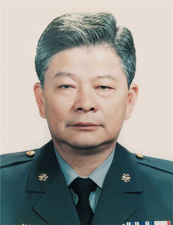 第14任院長 程東照少將  1988-08-01~1990-04-30